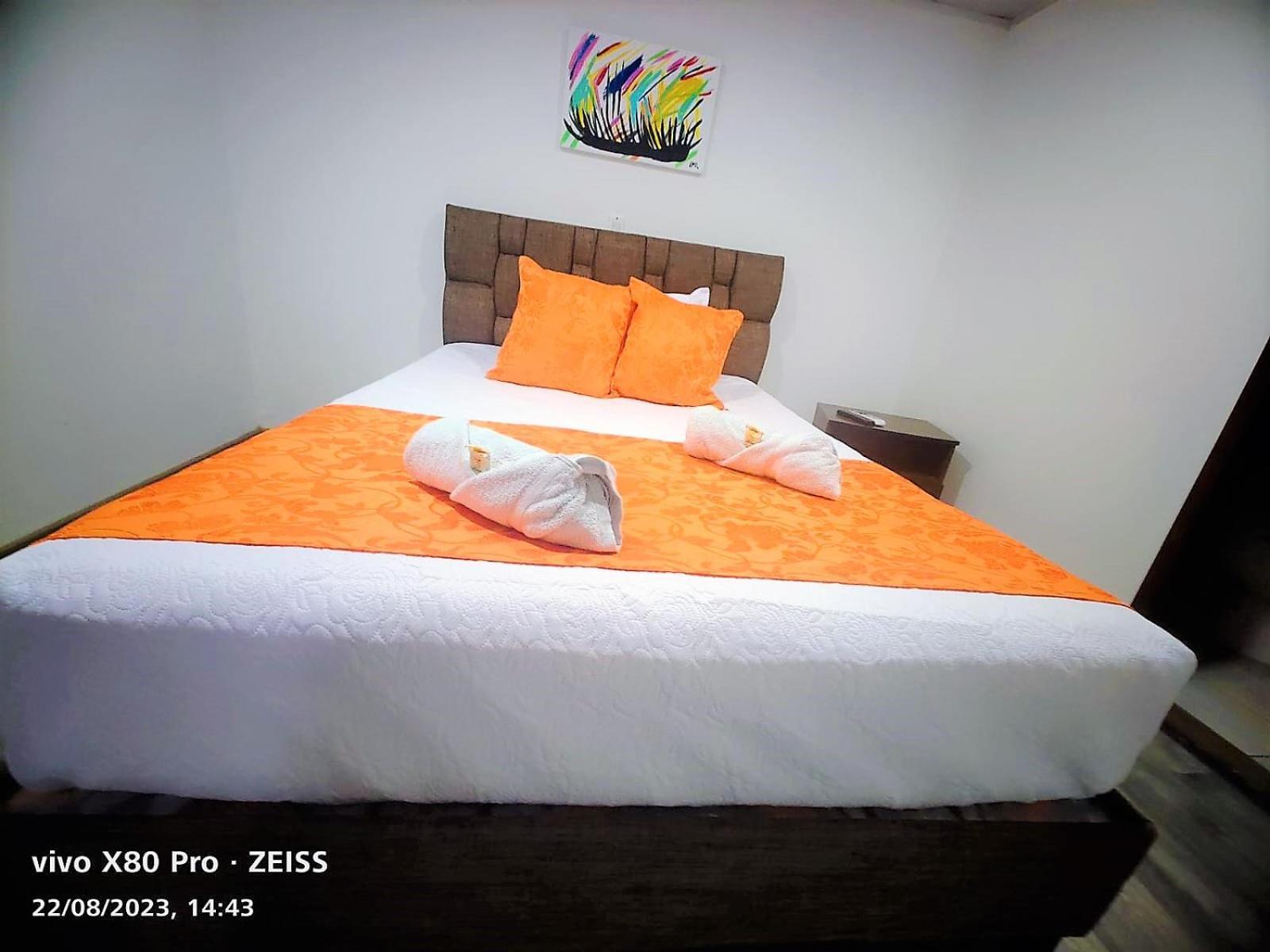 Hotel Kristal Ferial Bogotá Extérieur photo