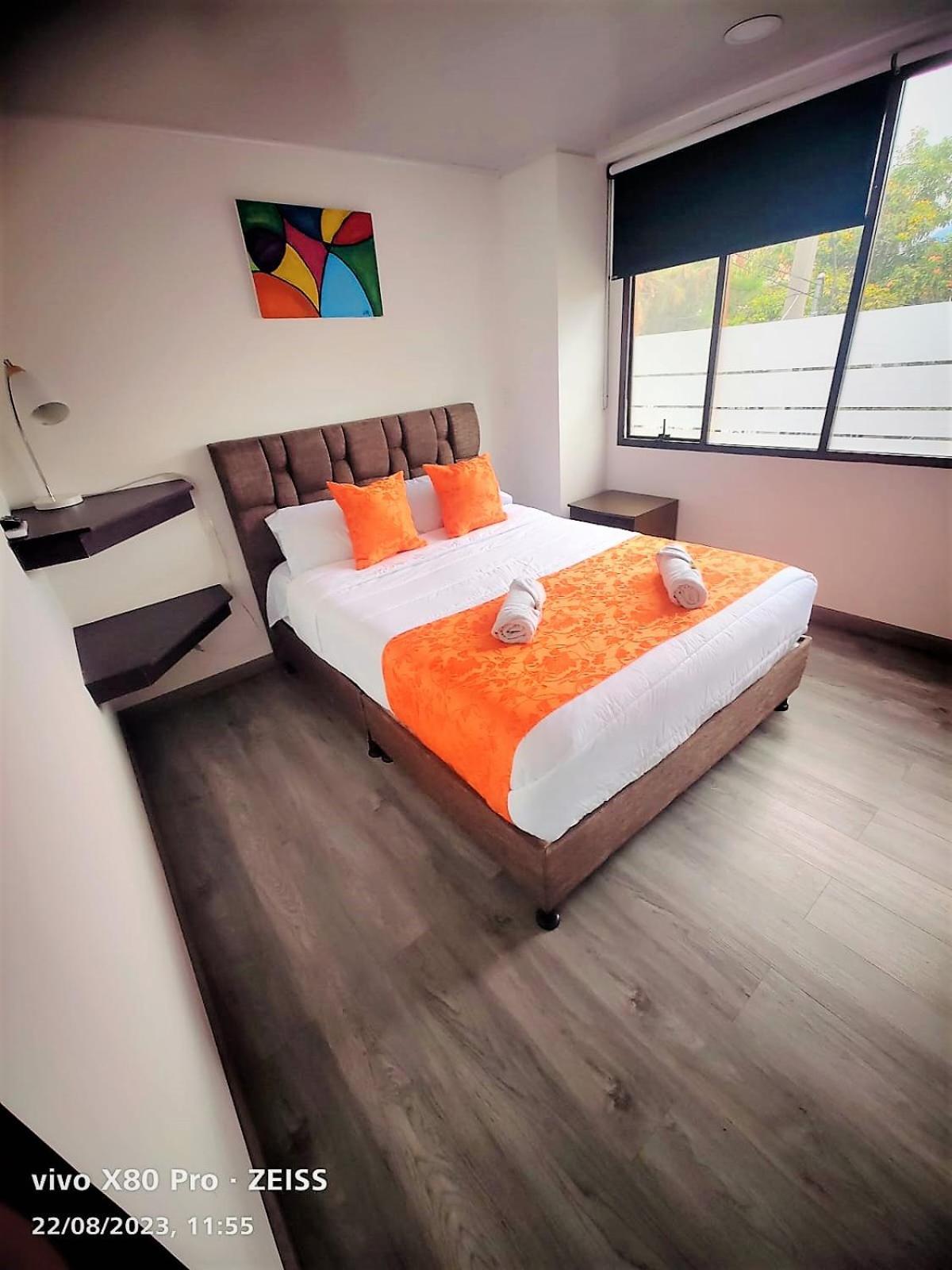 Hotel Kristal Ferial Bogotá Extérieur photo
